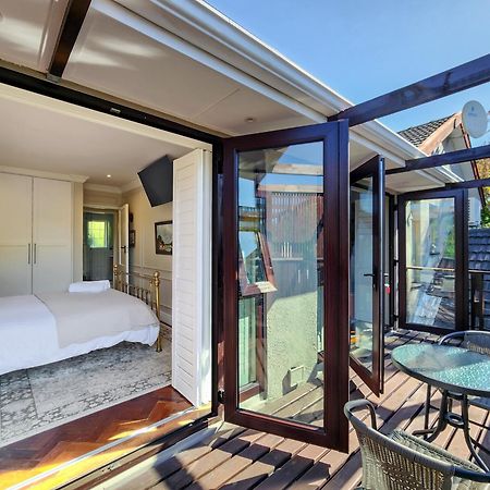 Branch & Vine Cottages - Constantia - Formerly Pinoak Cottages 开普敦 外观 照片