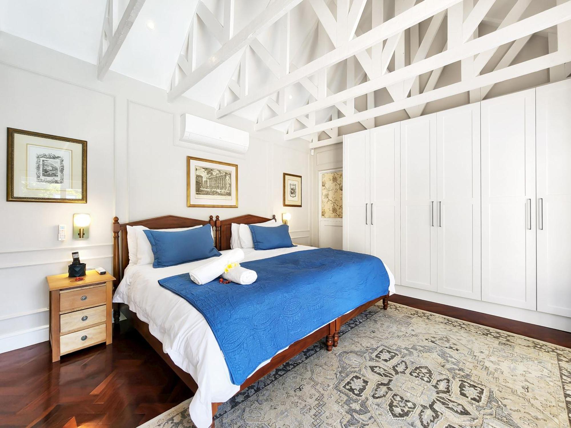 Branch & Vine Cottages - Constantia - Formerly Pinoak Cottages 开普敦 外观 照片